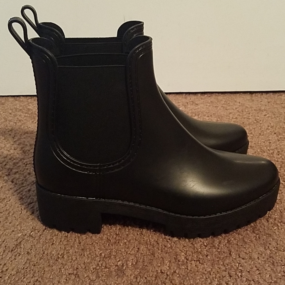 Booties - Picture 4 of 6